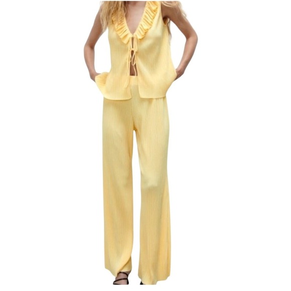 Zara Pants - Zara Butter Yellow Two Piece Matching  Set Size S NWT Dainty‎ Coquette Feminine